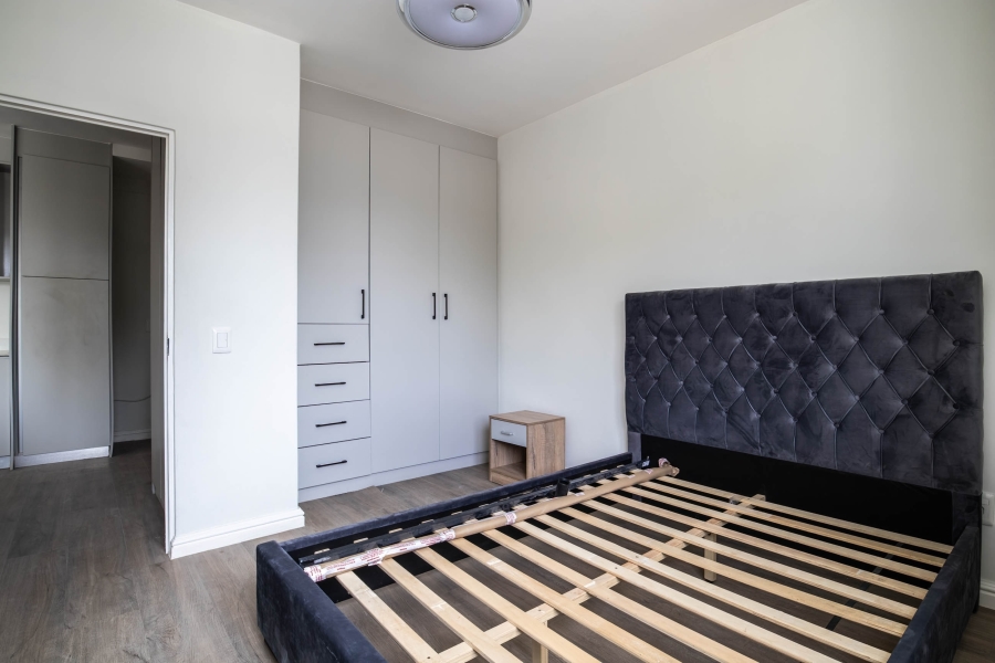 2 Bedroom Property for Sale in Claremont Western Cape